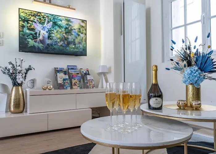 Le Saint-martin - Prestiplace Collection Apartment Tours